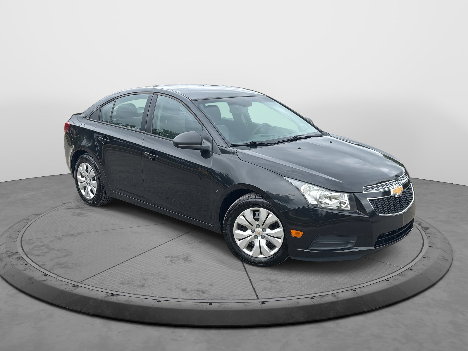 Used 2014 Chevrolet Cruze LS with VIN 1G1PA5SH2E7261195 for sale in Franklin, TN
