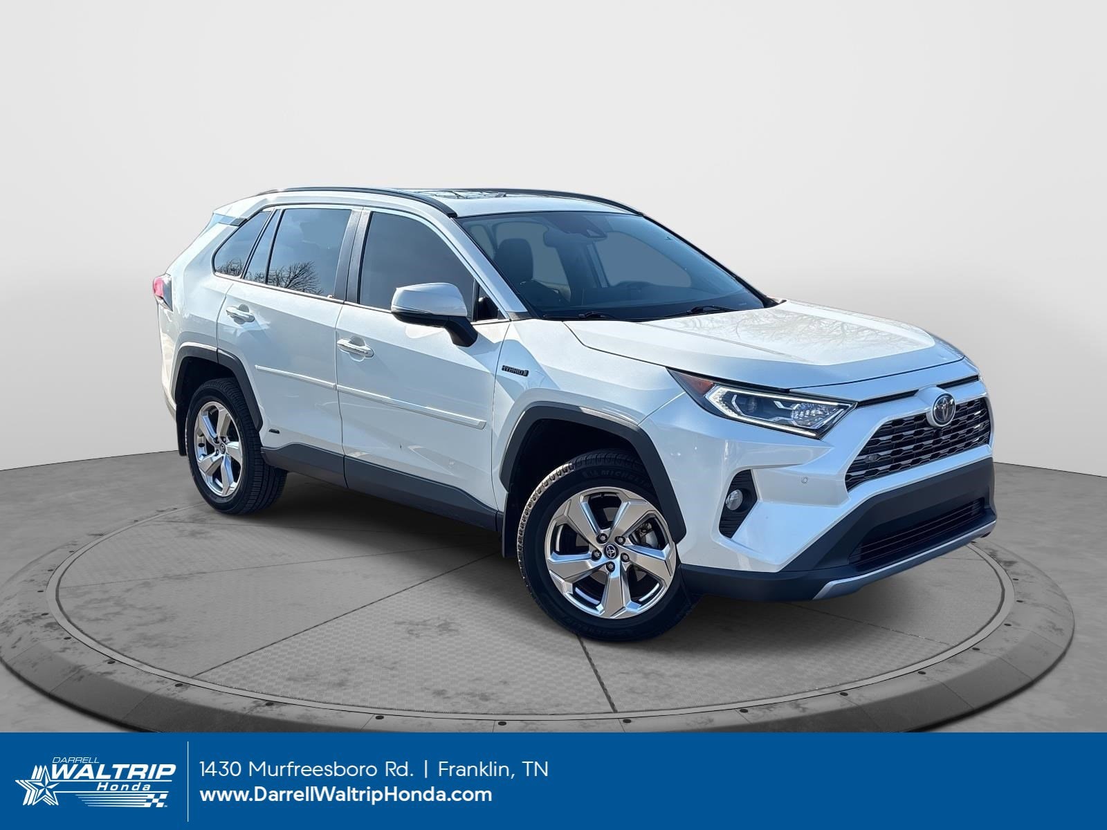 2020 Toyota RAV4 Limited's photo