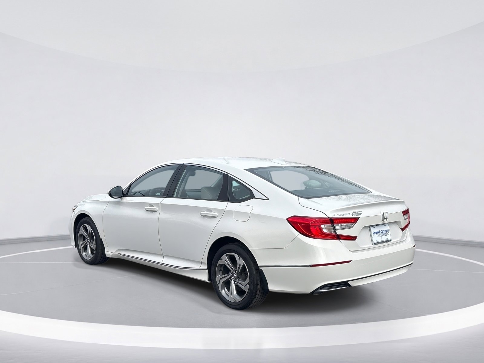 2019 Honda Accord EX-L 1.5T photo 6