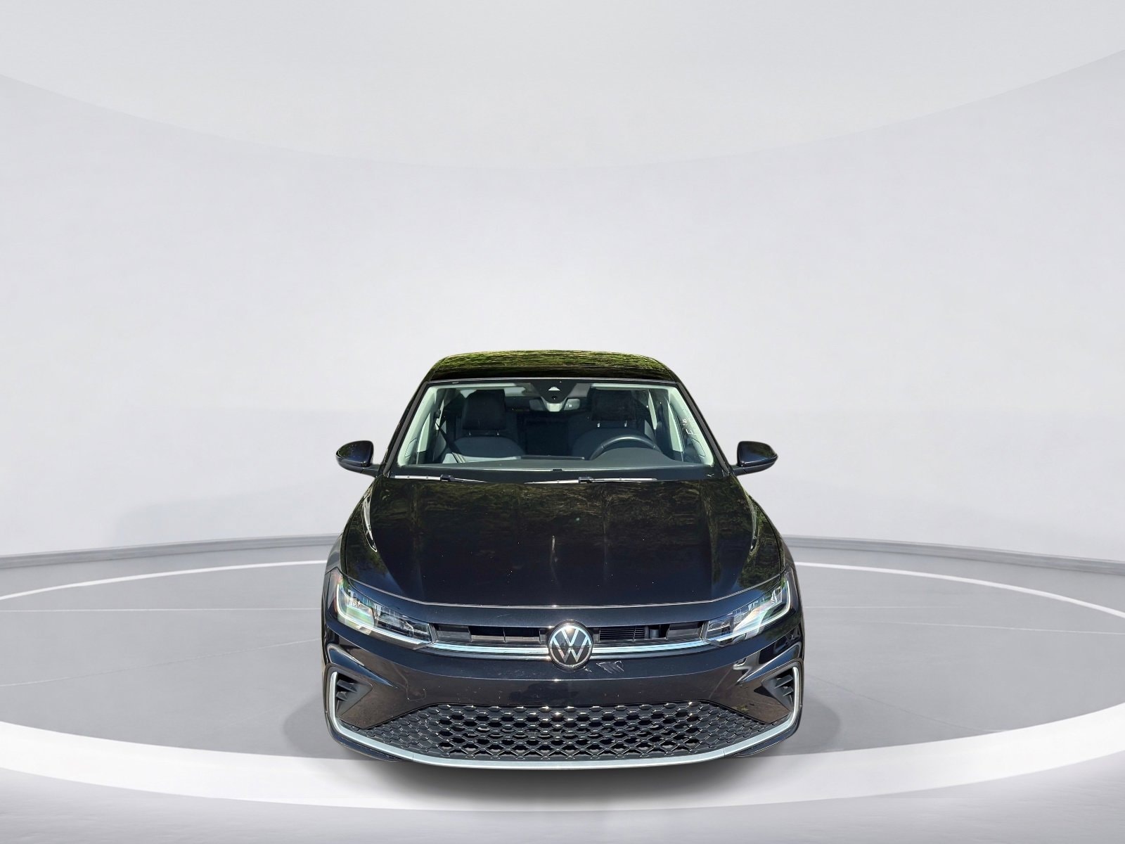 2025 Volkswagen Jetta SE photo 2