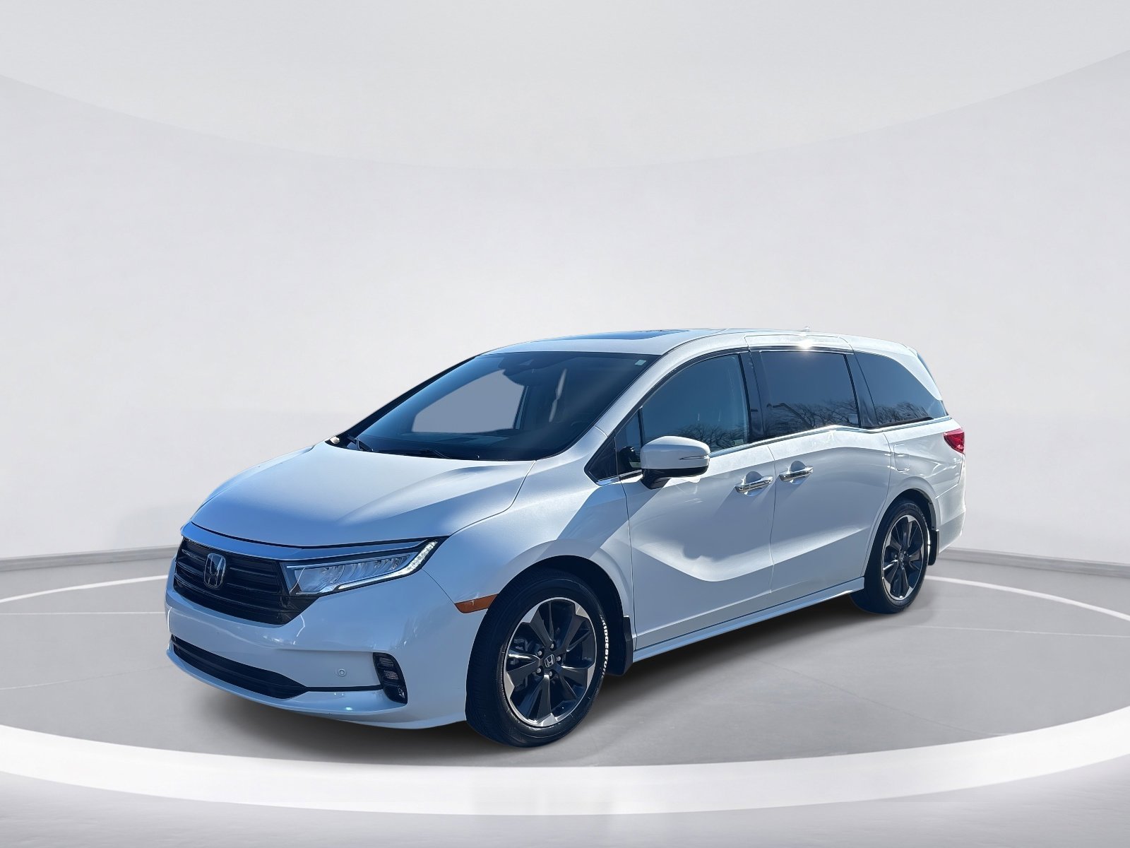 2024 Honda Odyssey Elite photo 4