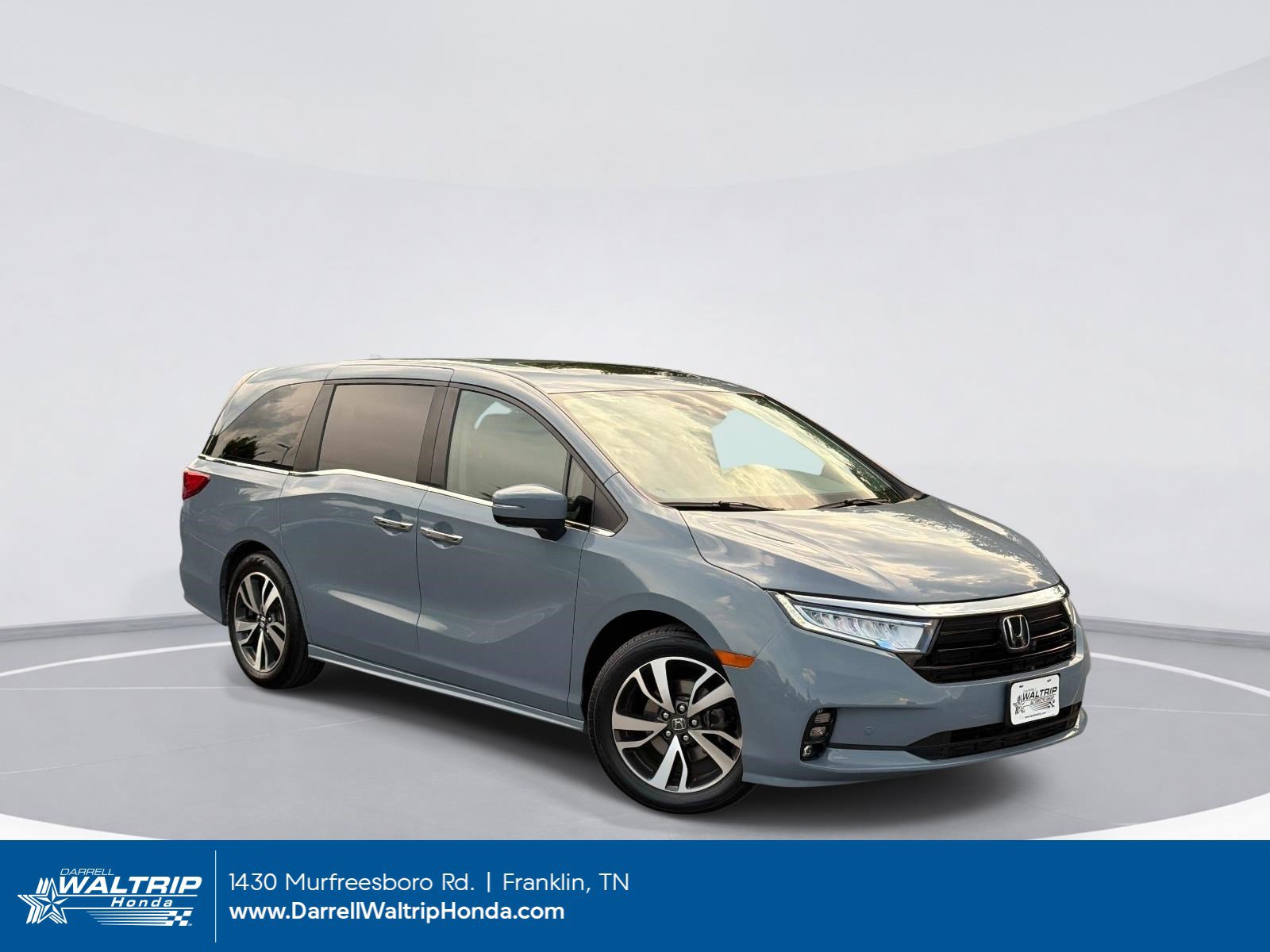 2023 Honda Odyssey Touring's photo