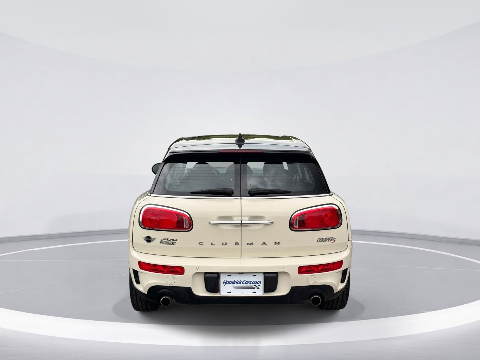 2019 MINI Clubman Cooper S photo 3