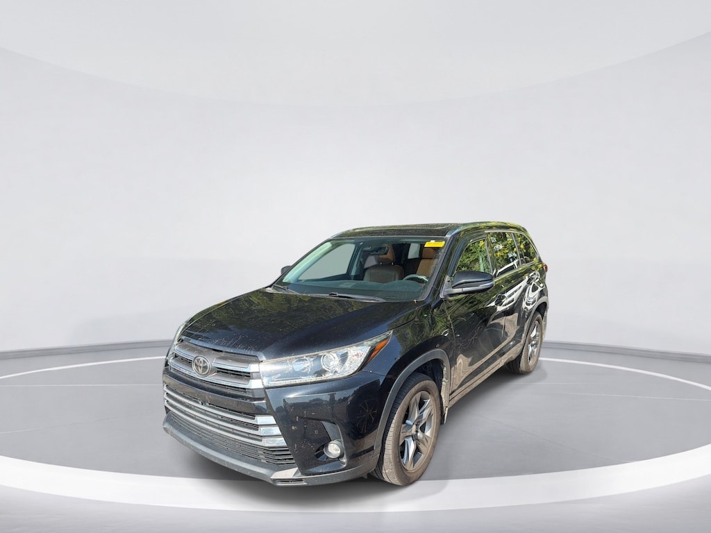 Used 2019 Toyota Highlander Limited SUV