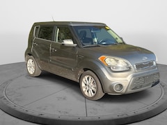 2012 Kia Soul + Hatchback