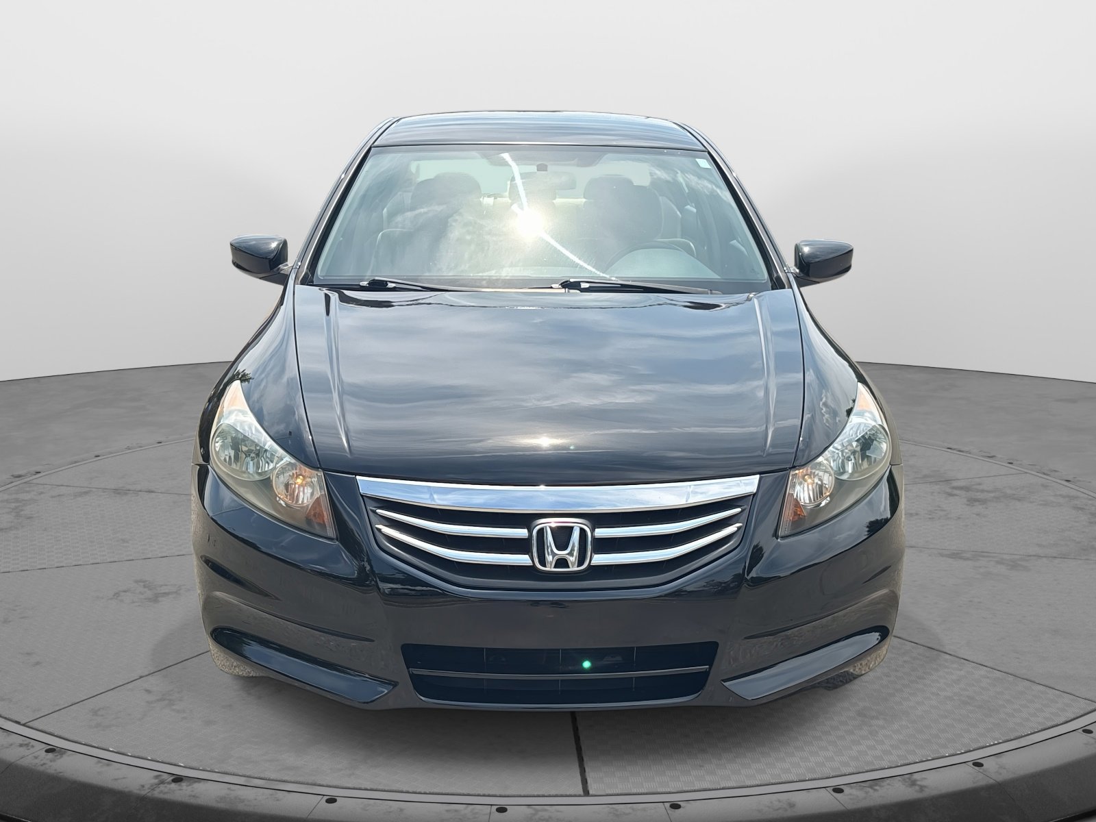 2011 Honda Accord LX-P photo 3