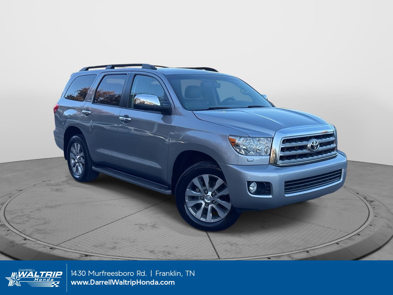 2017 Toyota Sequoia Limited's photo