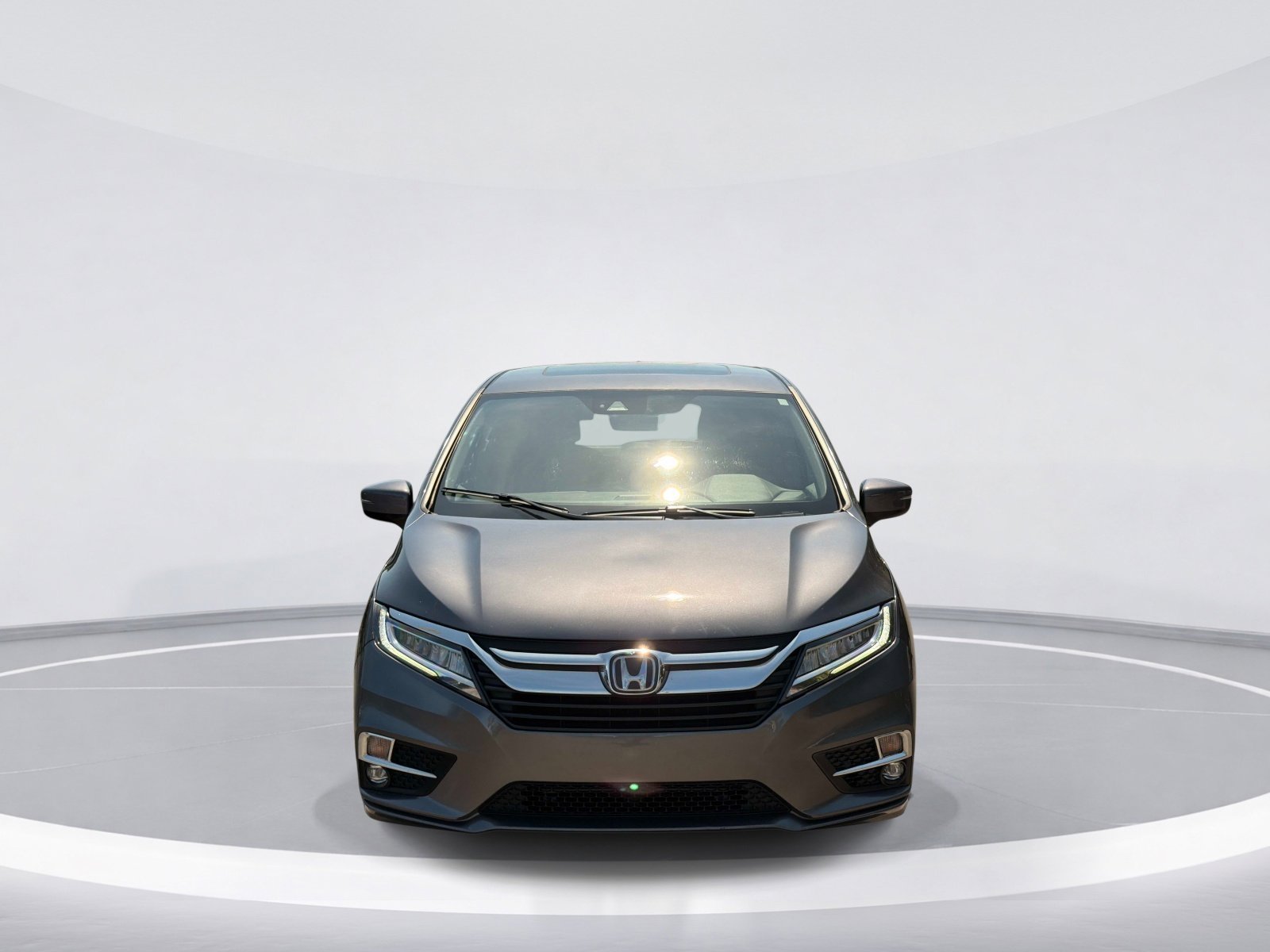 2018 Honda Odyssey Elite photo 2