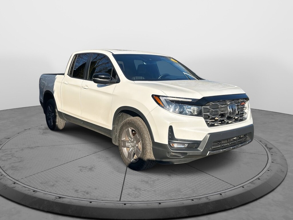 Certified 2024 Honda Ridgeline TrailSport Pickup