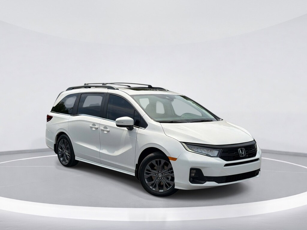 New 2026 Honda Odyssey Touring Minivan