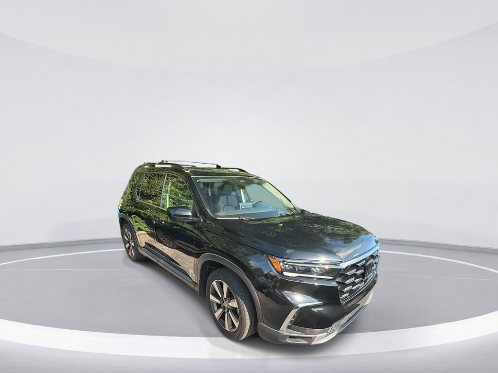 Certified 2024 Honda Pilot Touring SUV