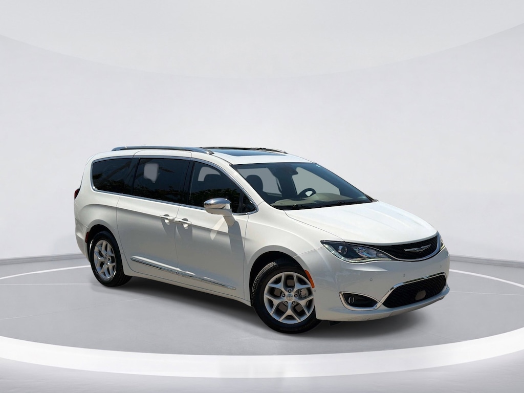 Used 2020 Chrysler Pacifica Limited Minivan