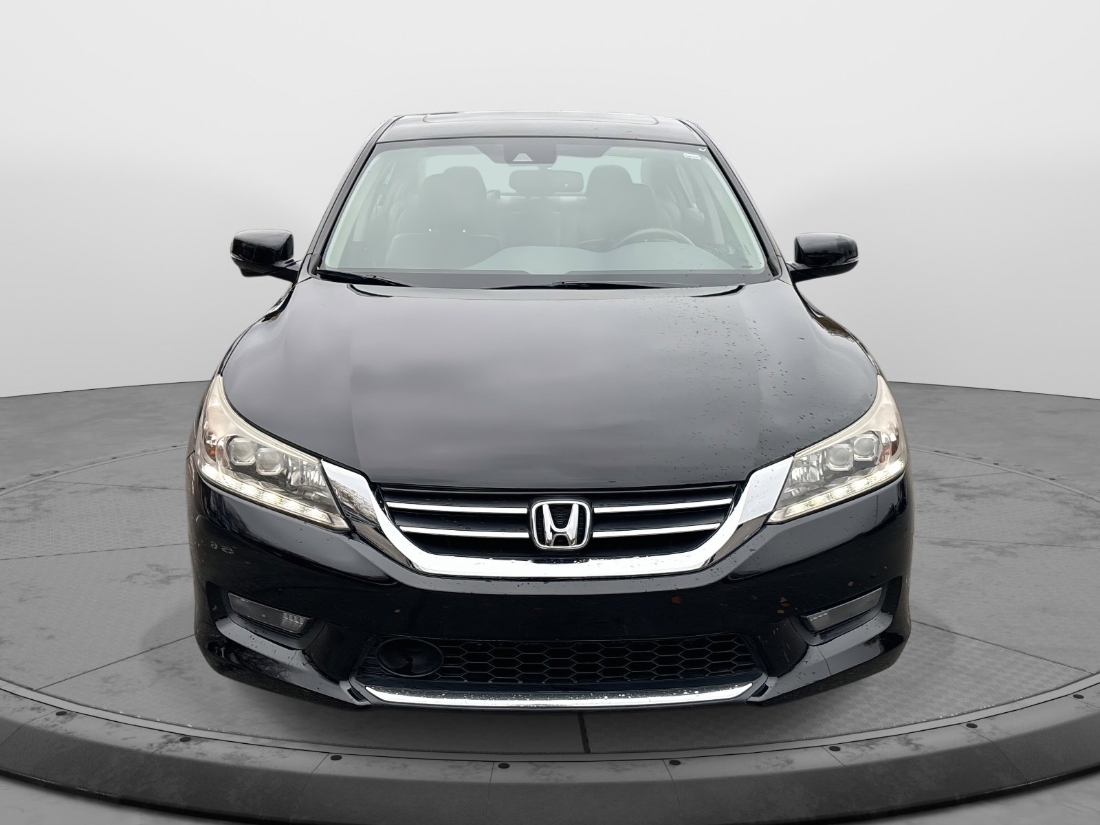 2015 Honda Accord Touring photo 3