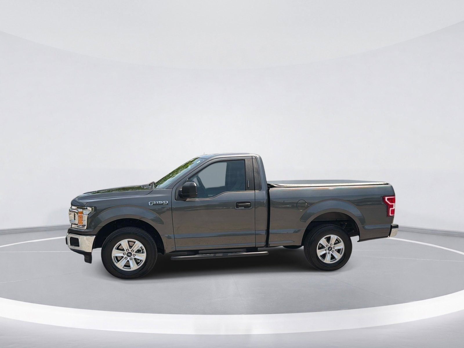 2020 Ford F-150 XLT photo 5