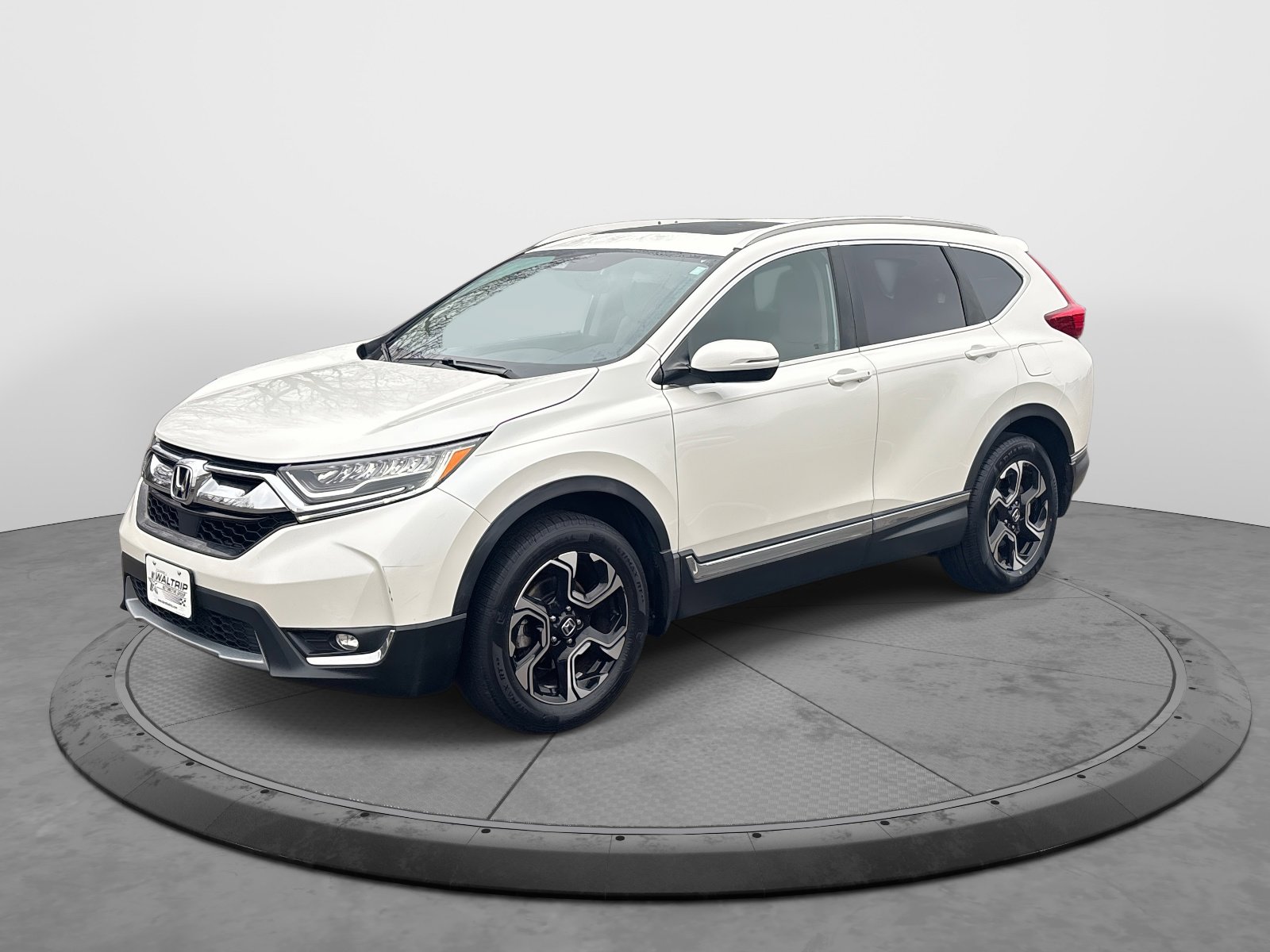 2018 Honda CR-V Touring photo 4