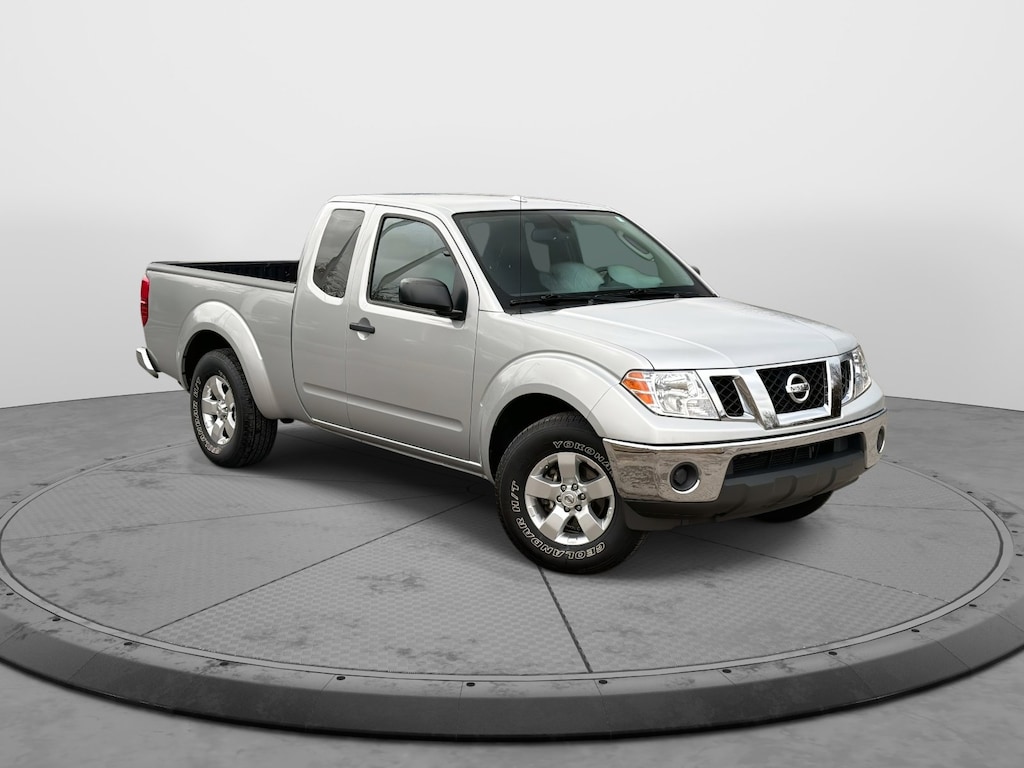 Used 2011 Nissan Frontier SV Pickup