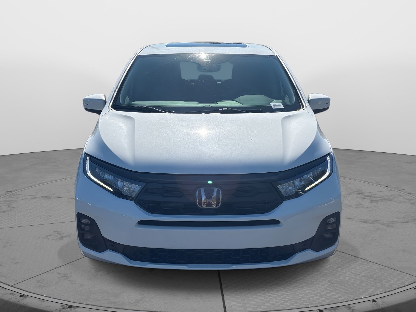 2026 Honda Odyssey EX-L photo 3