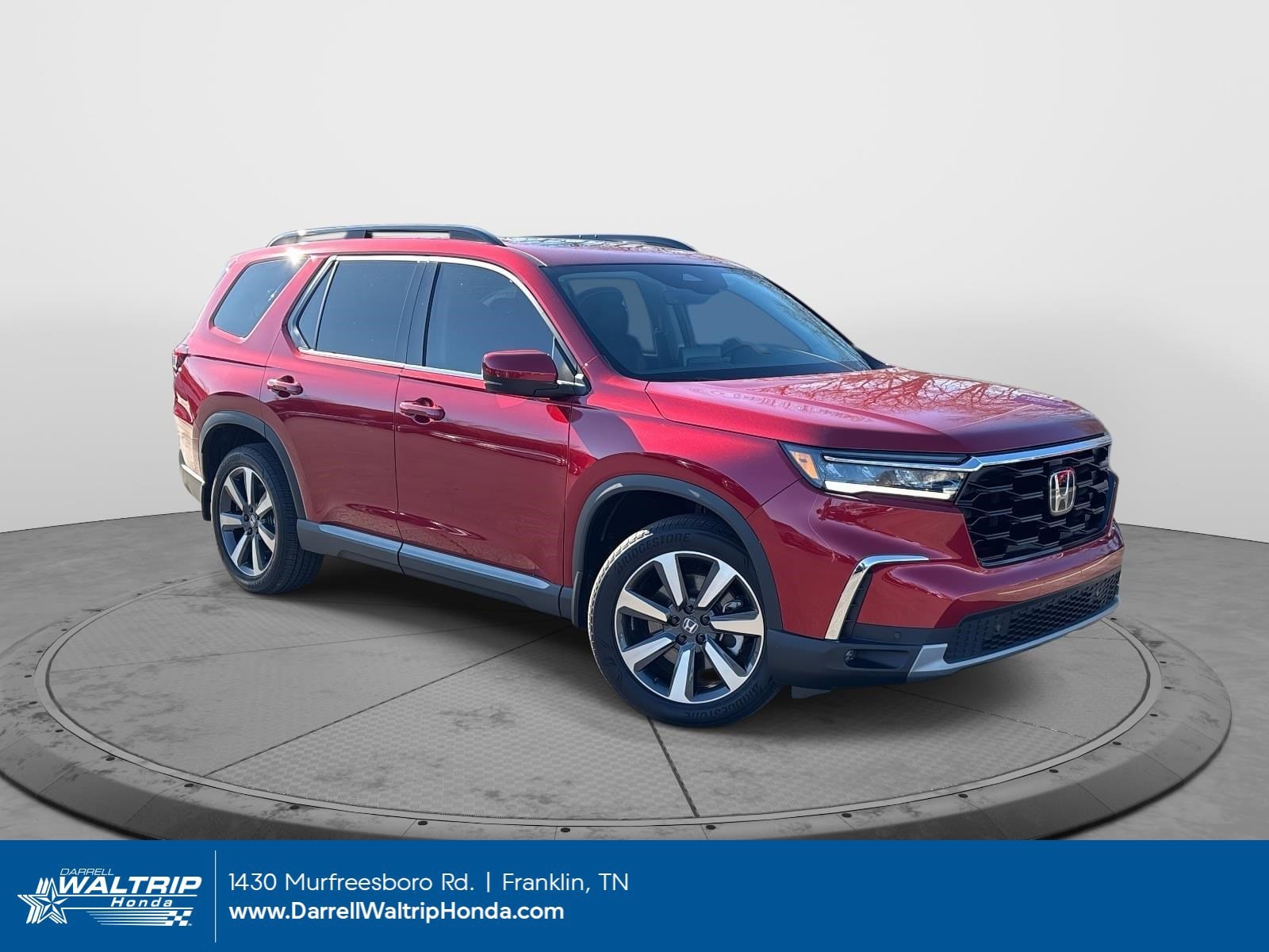 2025 Honda Pilot Touring's photo