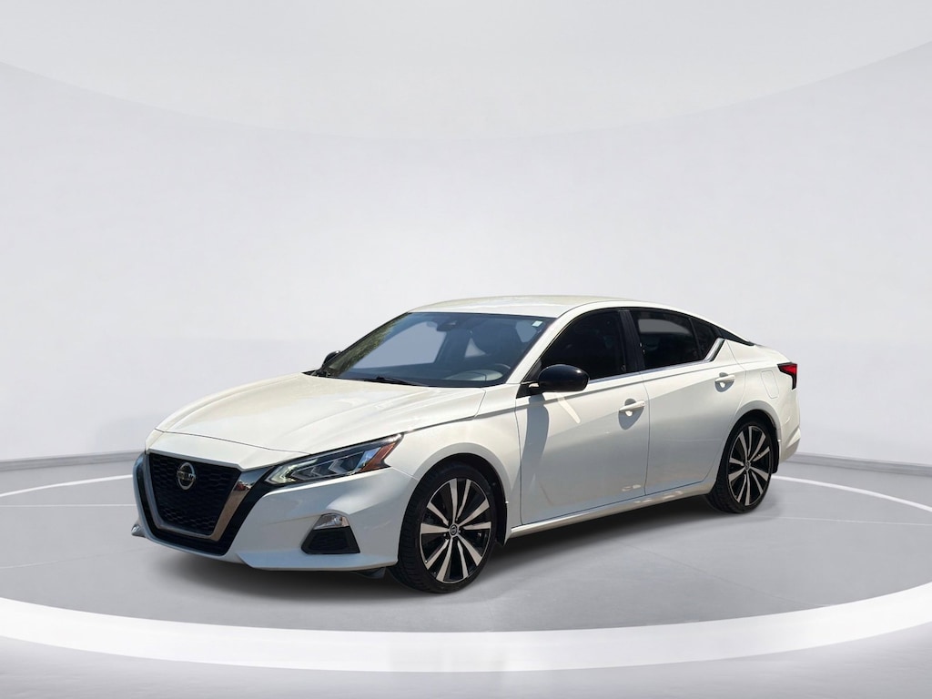 Used 2022 Nissan Altima 2.5 SR Sedan