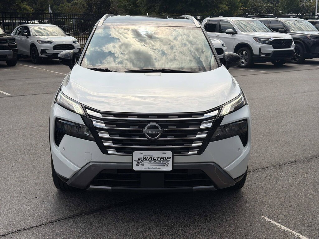Used 2025 Nissan Rogue SL SUV