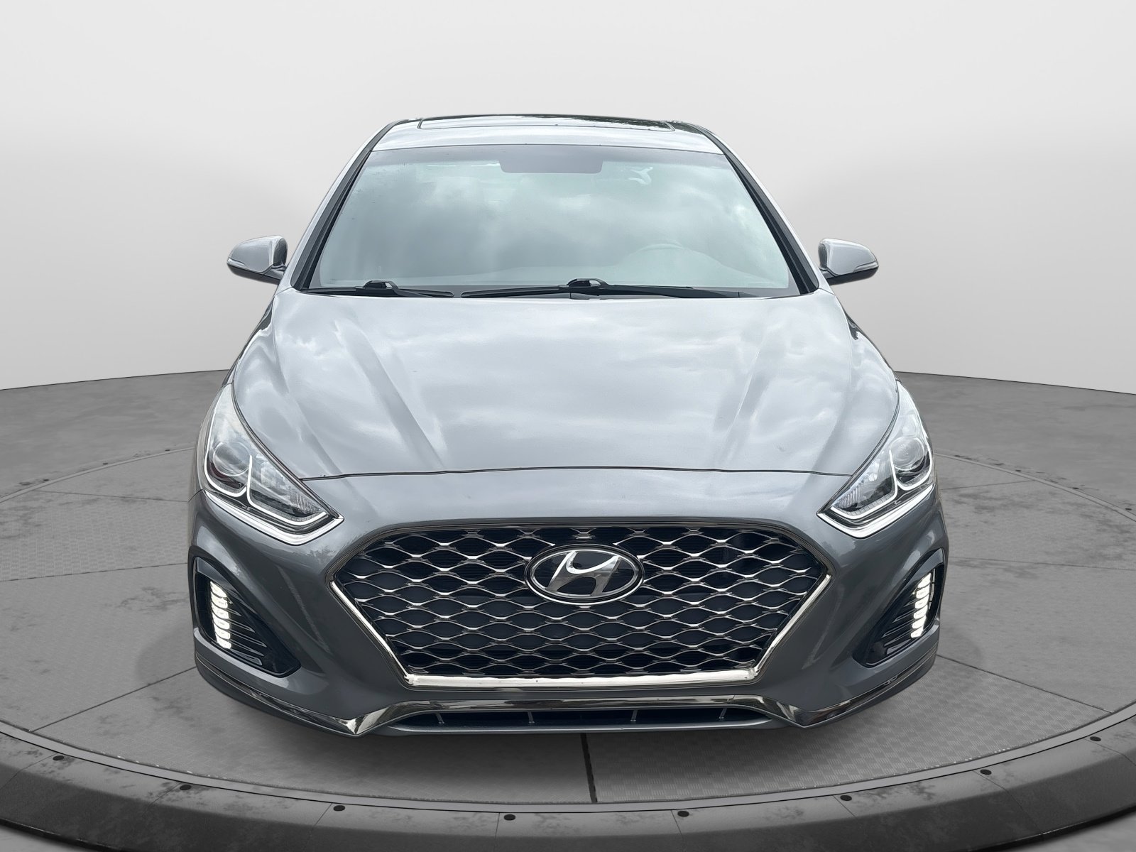 2019 Hyundai Sonata Sport photo 3