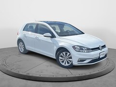 2018 Volkswagen Golf SE Hatchback
