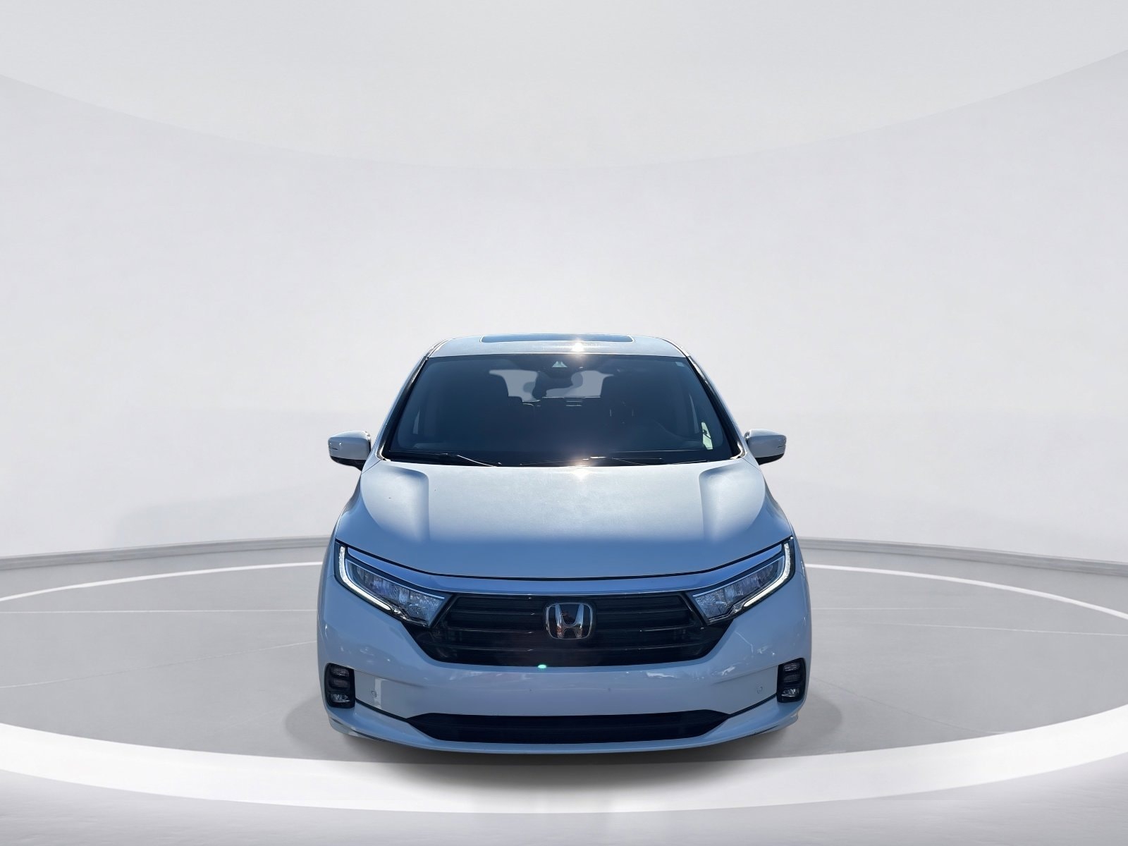 2024 Honda Odyssey Elite photo 2