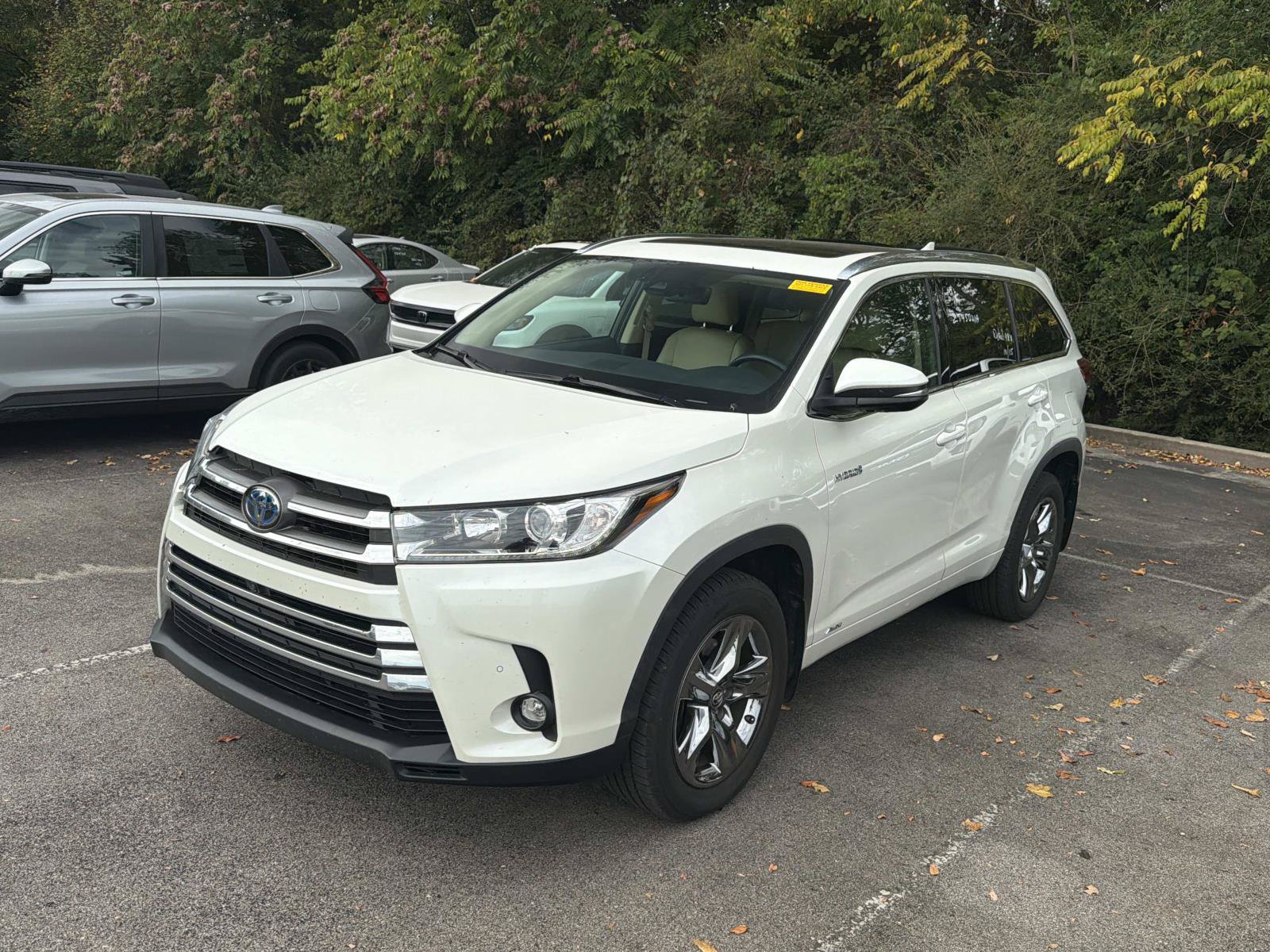 Used 2019 Toyota Highlander Hybrid Limited Platinum SUV
