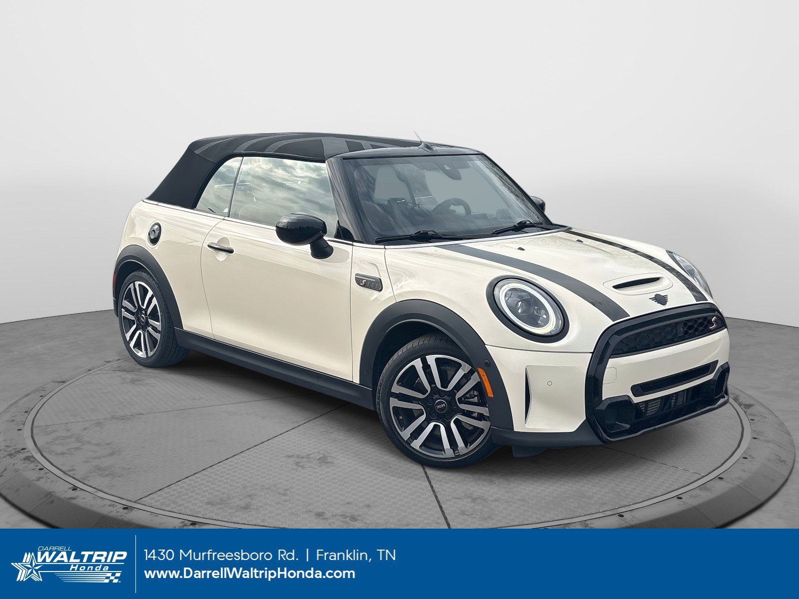 2022 MINI Convertible S's photo