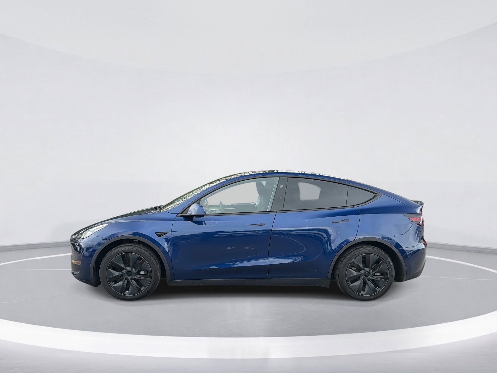 2024 Tesla Model Y Long Range photo 5