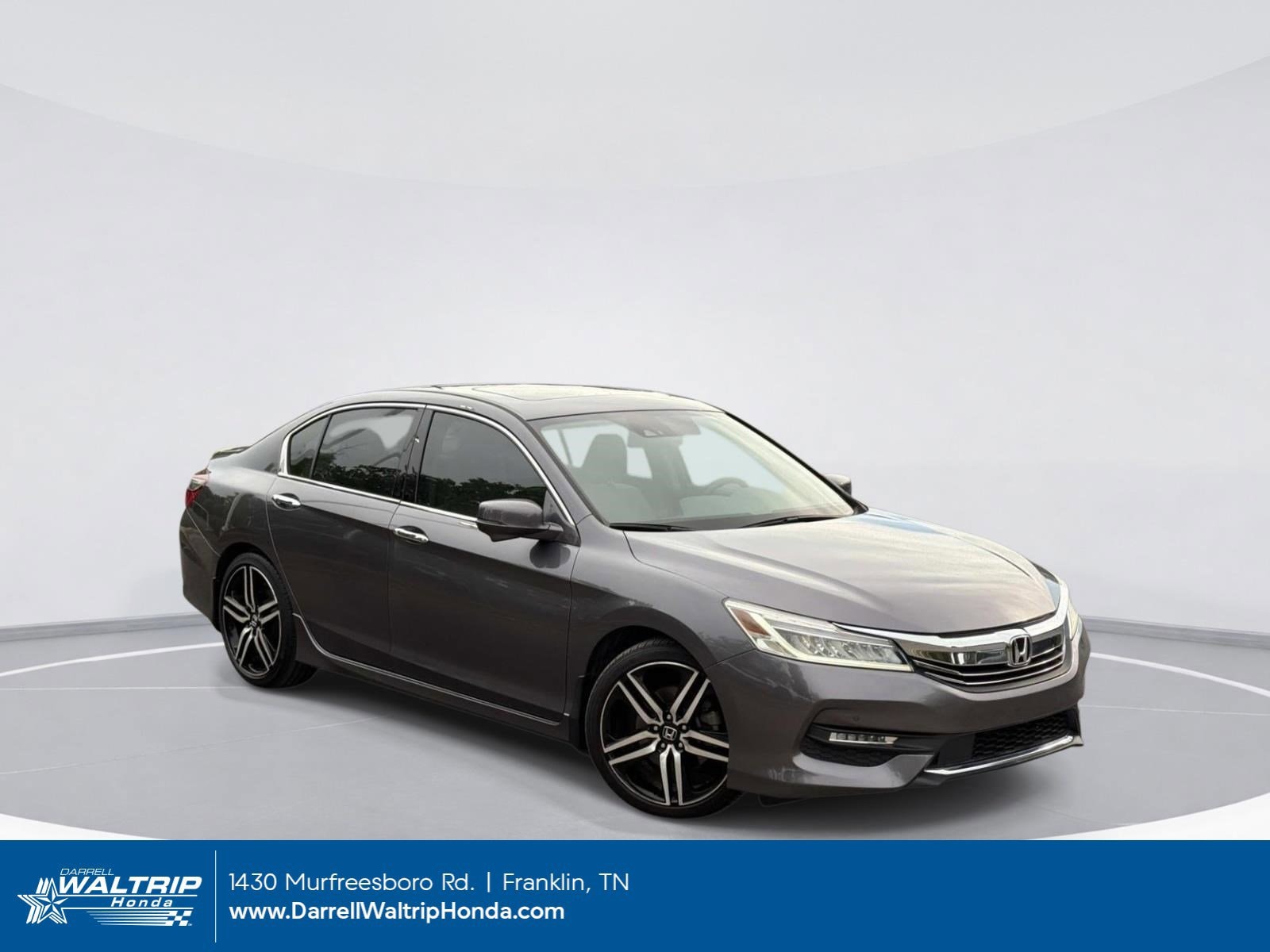 2016 Honda Accord Touring Auto's photo