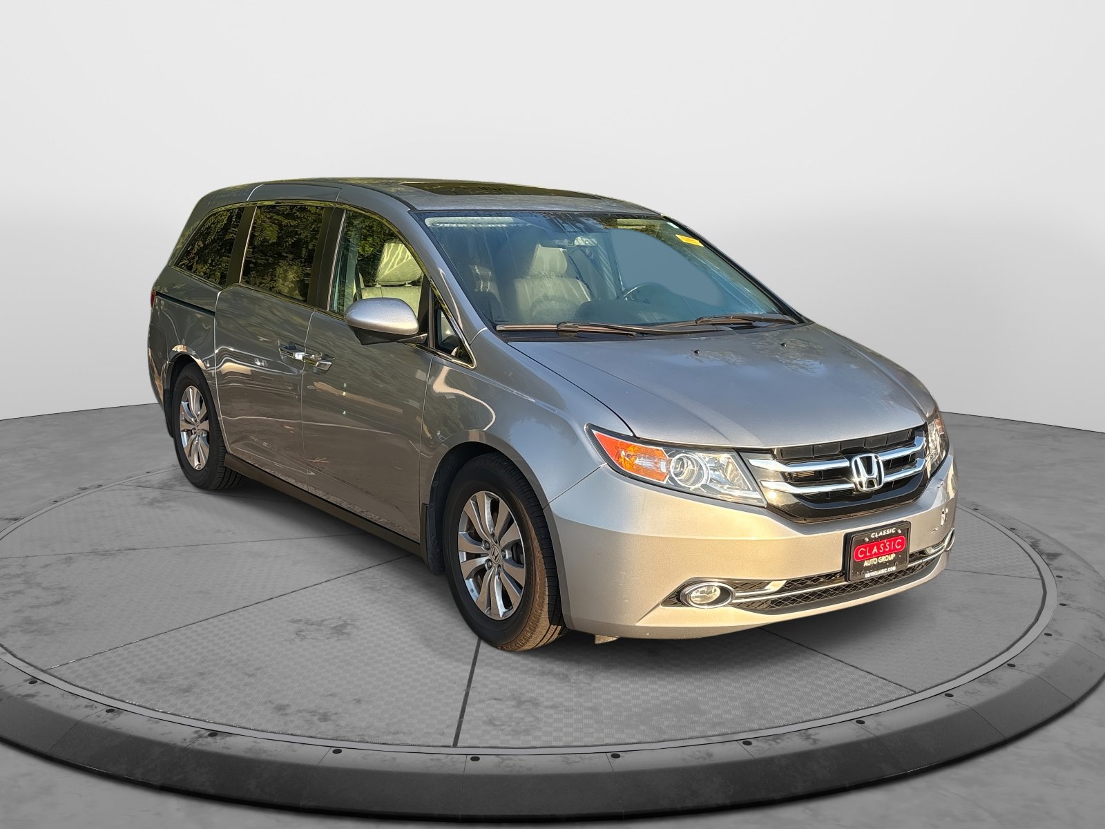 2016 Honda Odyssey EX-L photo 2