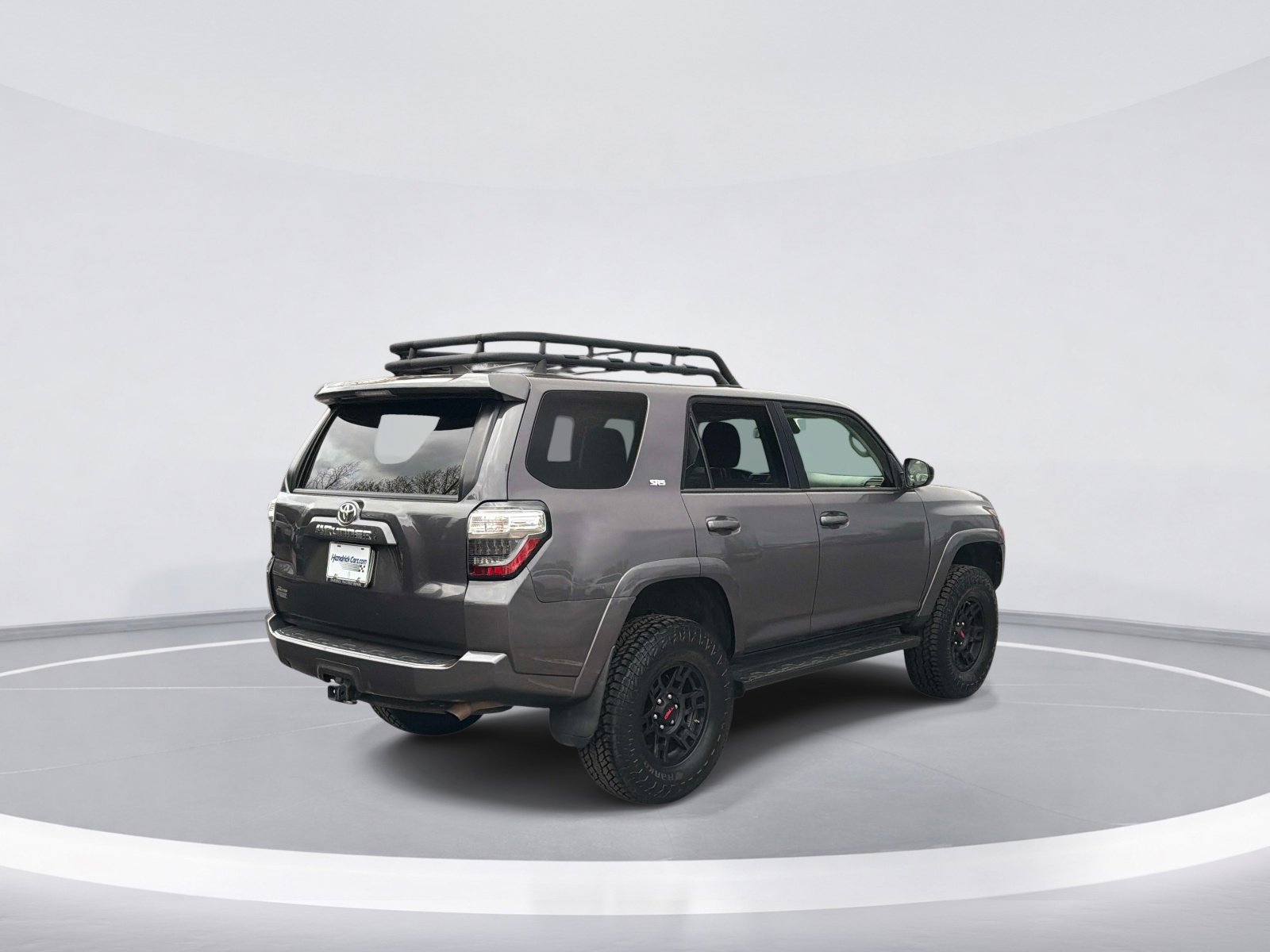 2021 Toyota 4Runner SR5 photo 3