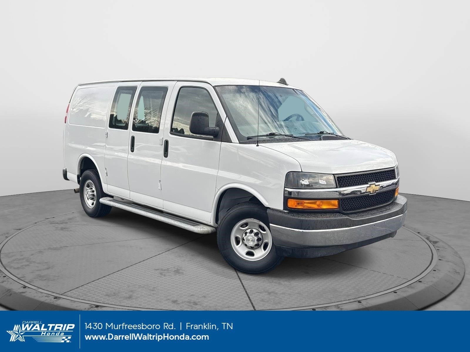 2022 Chevrolet Express Cargo Work Van's photo