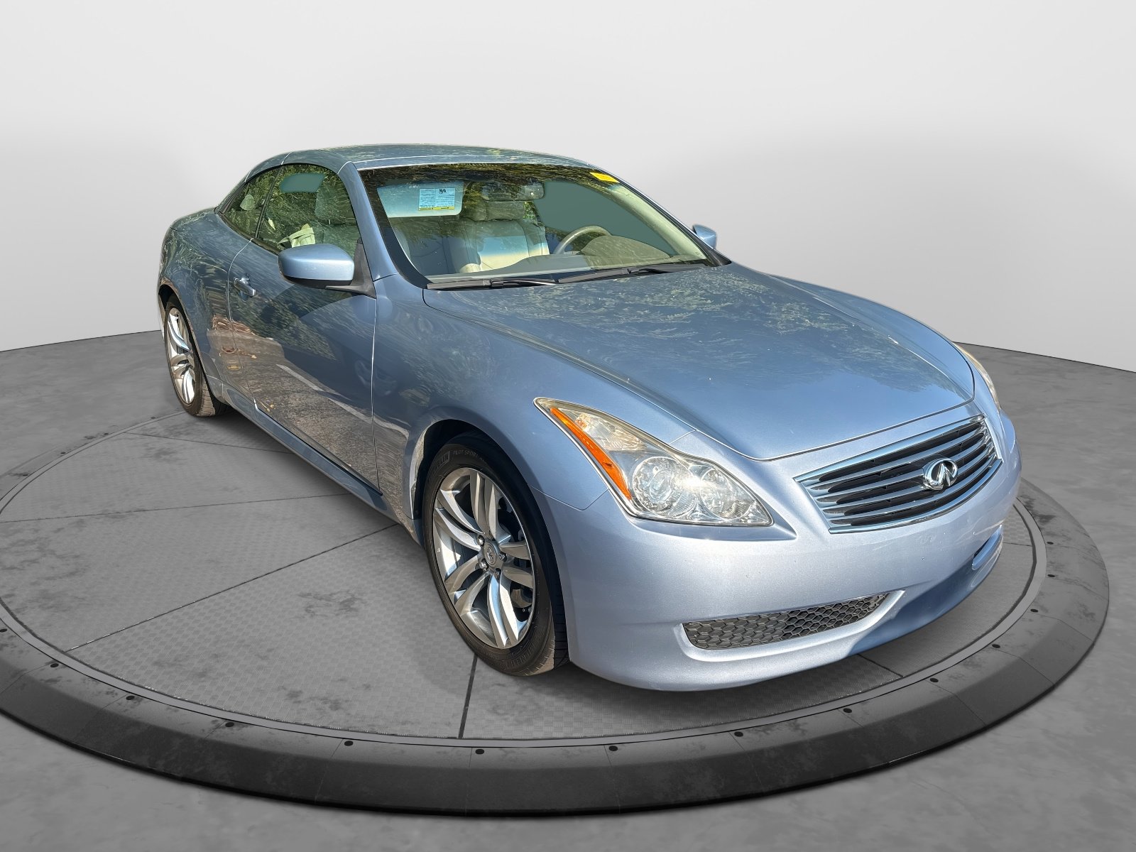 2009 Infiniti G37 Base Convertible photo 2