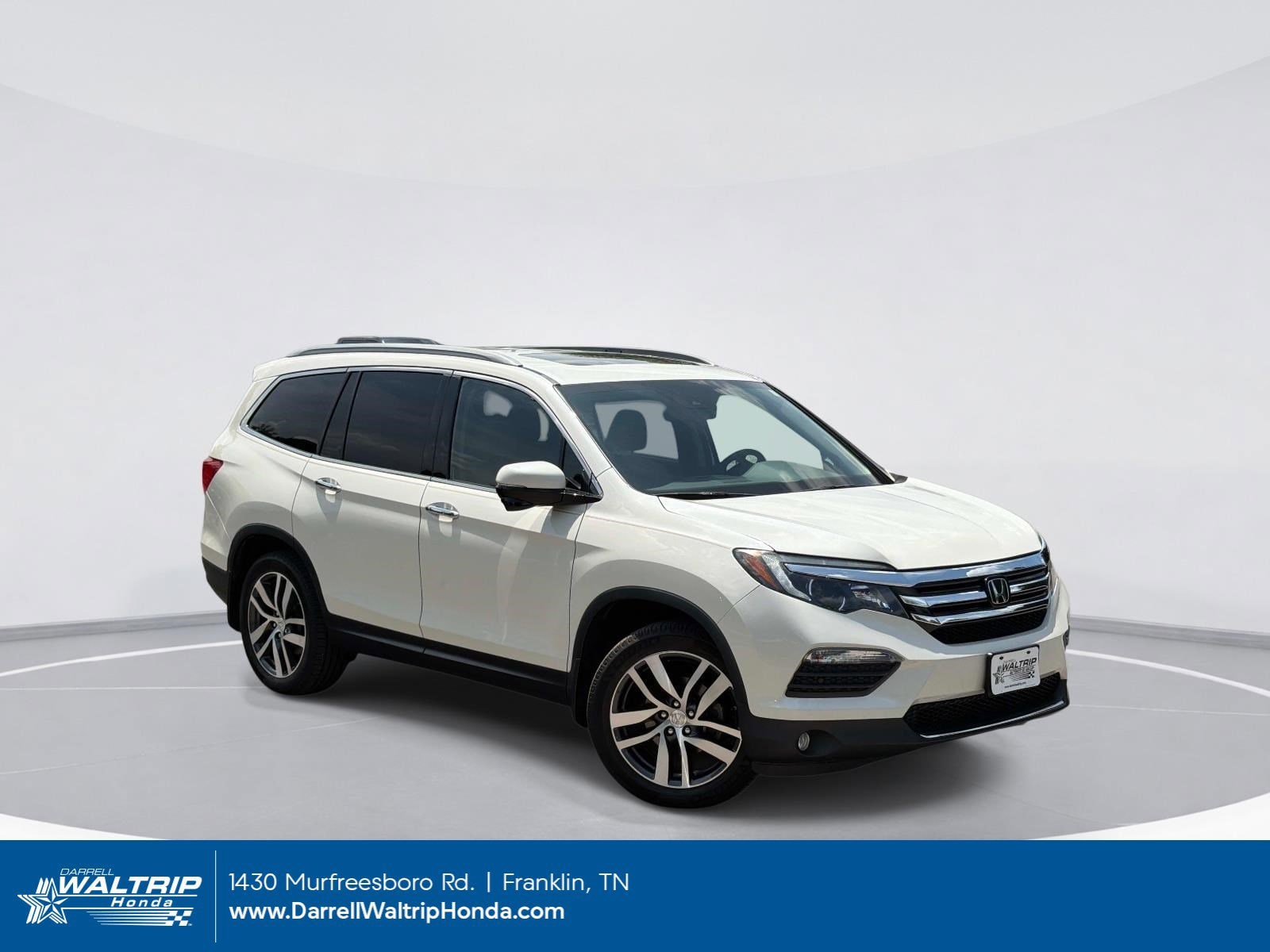 2017 Honda Pilot 4WD Touring's photo