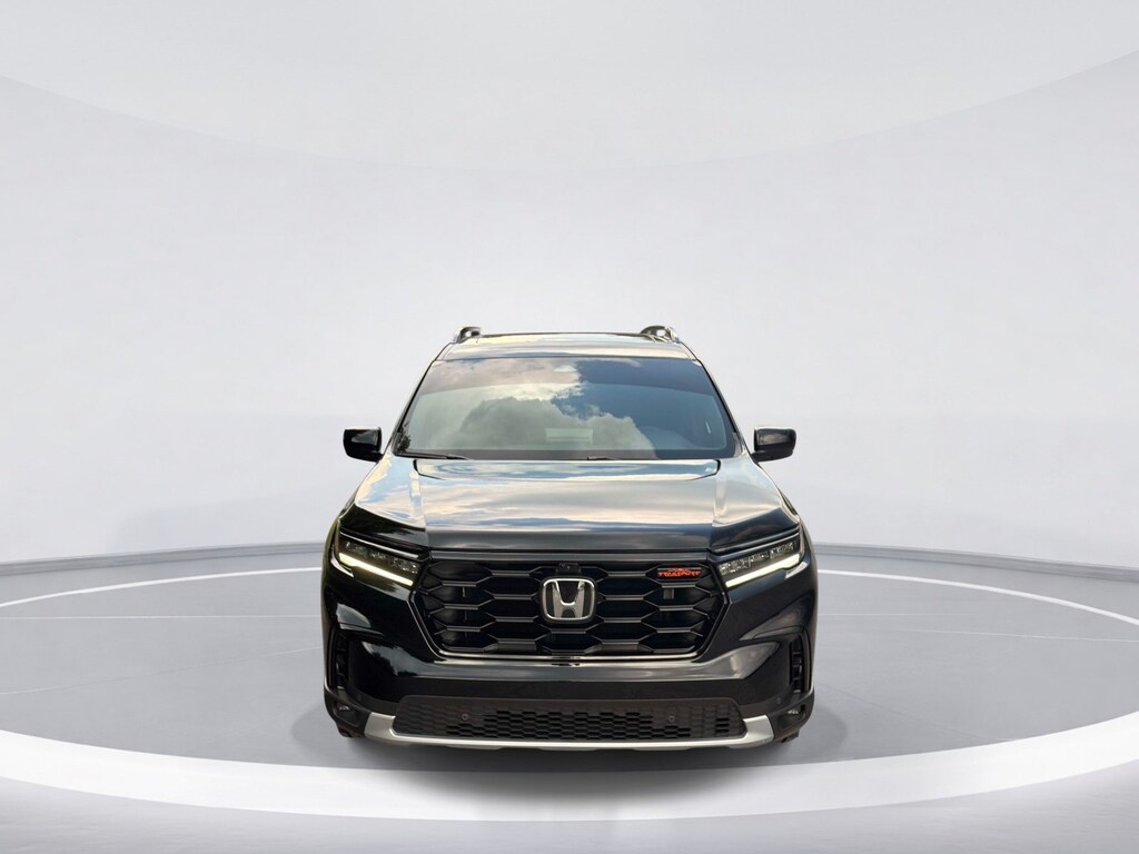 Certified 2025 Honda Pilot TrailSport SUV