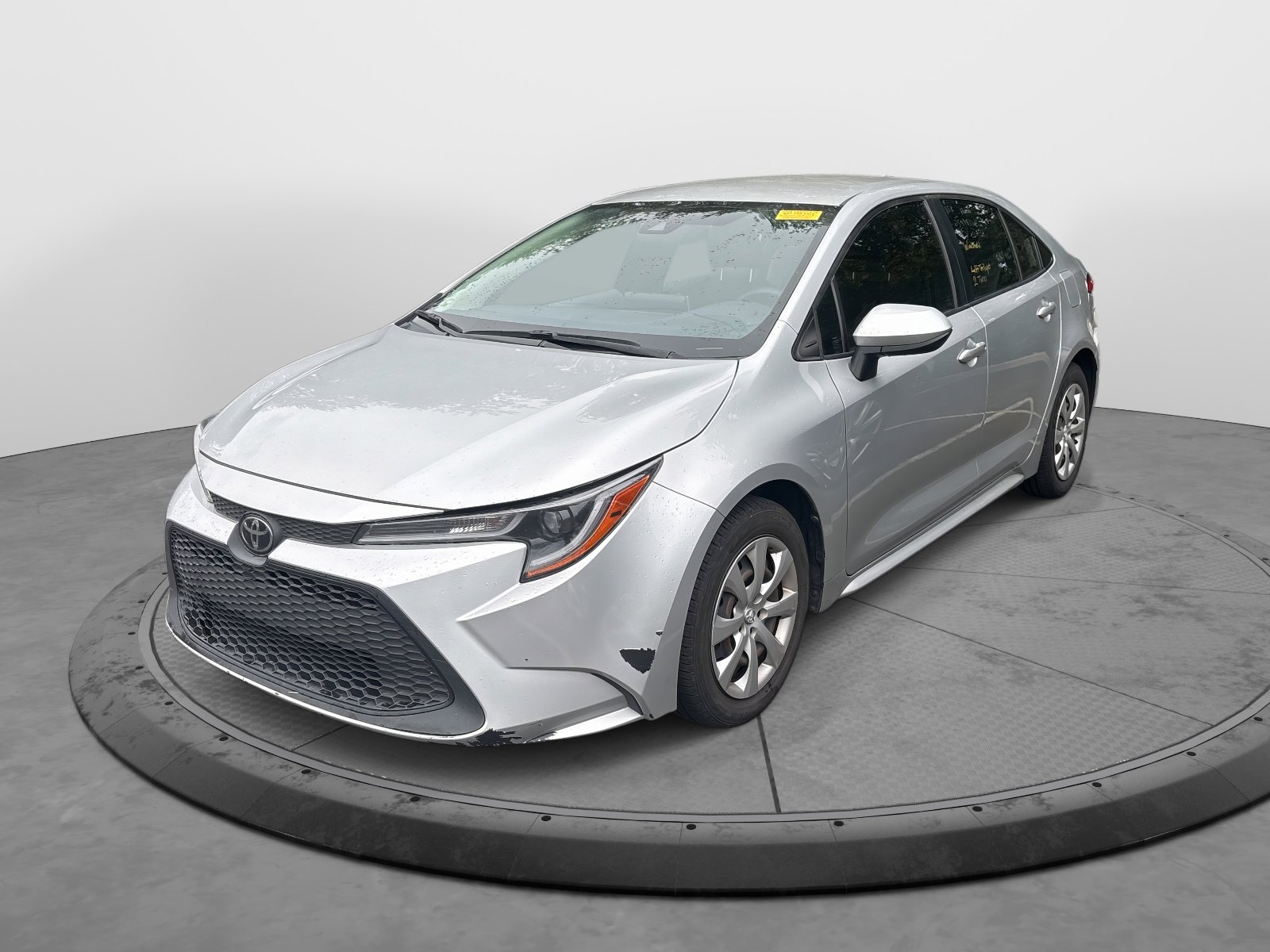 2020 Toyota Corolla LE photo 3