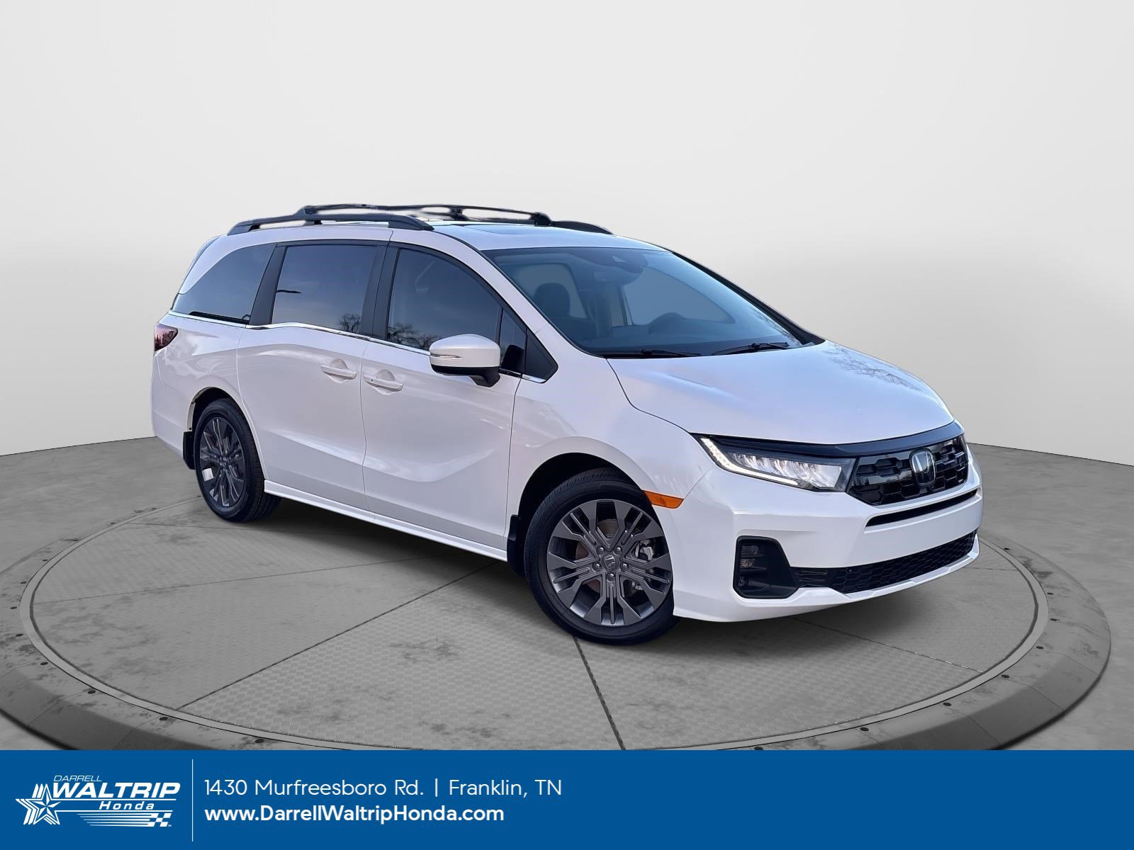 2026 Honda Odyssey Touring's photo