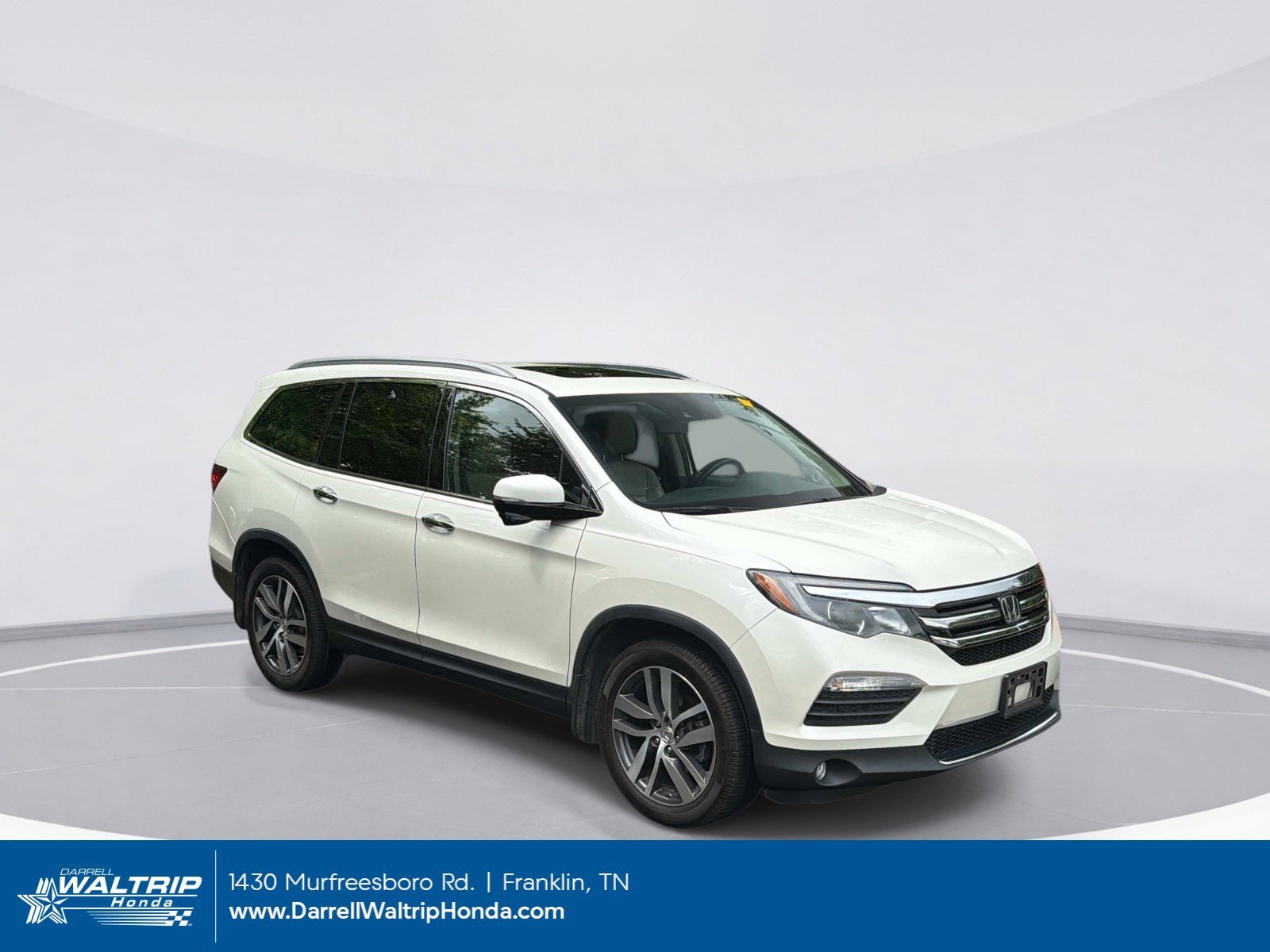 2017 Honda Pilot 4WD Touring's photo
