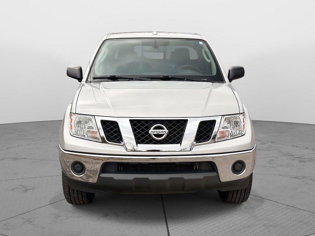 Used 2011 Nissan Frontier SV Pickup