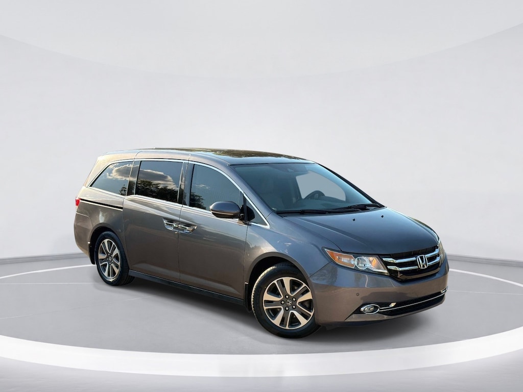 Used 2015 Honda Odyssey Touring Minivan