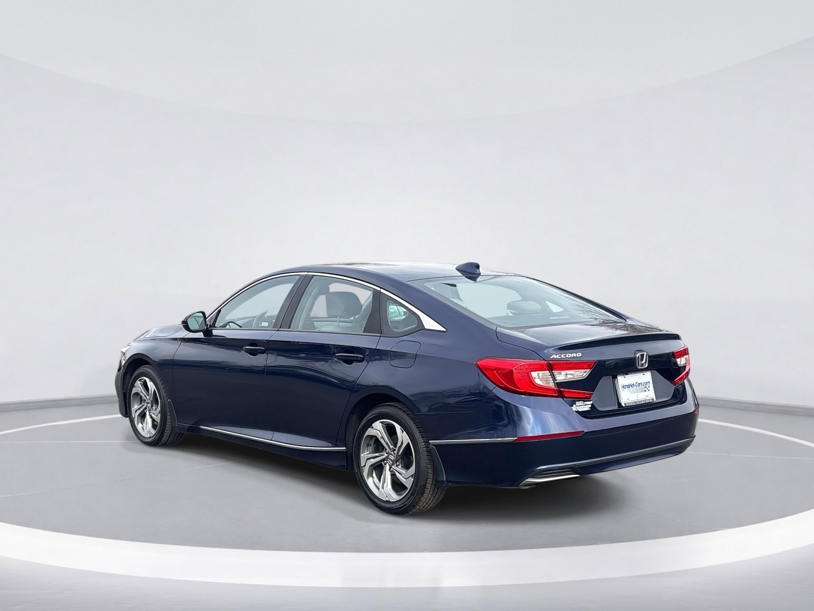 2019 Honda Accord EX-L 1.5T photo 6