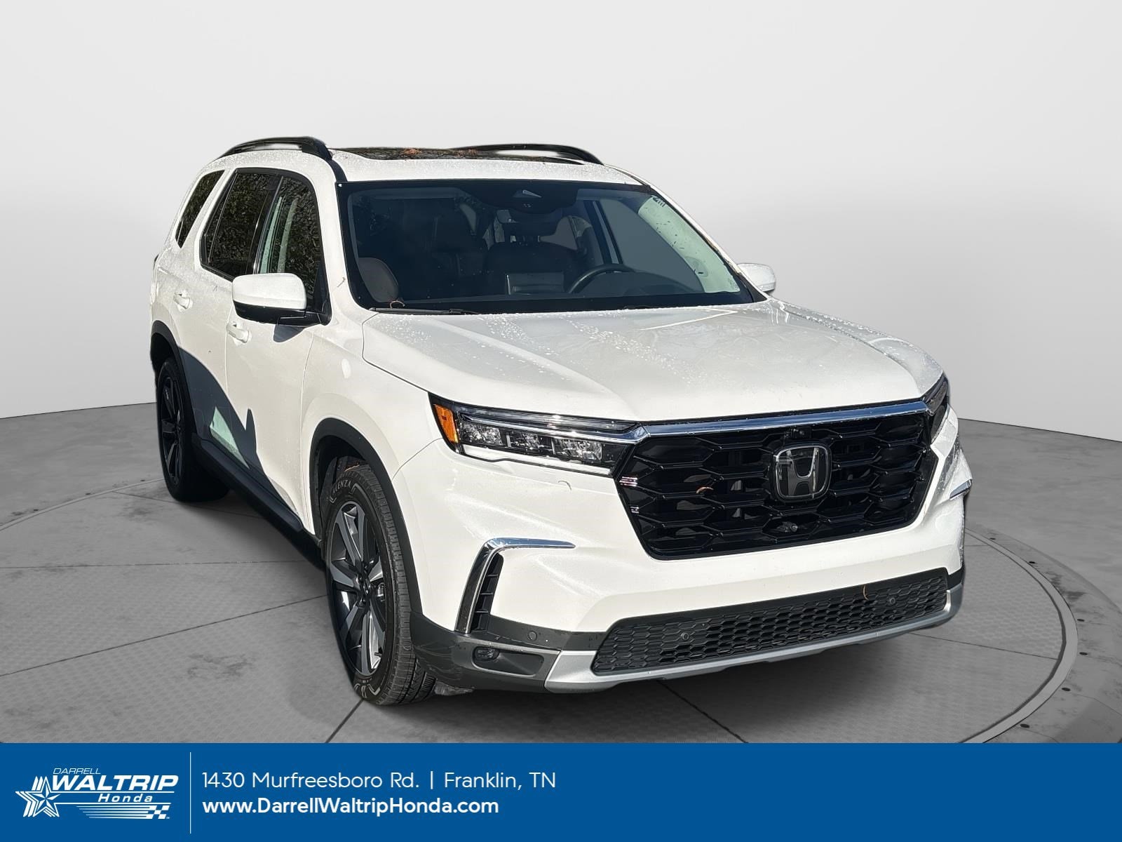 2023 Honda Pilot Elite's photo