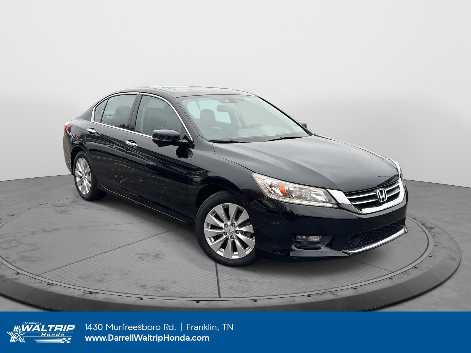 2015 Honda Accord Touring's photo