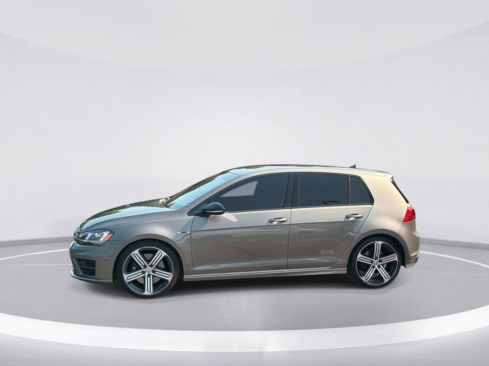 Volkswagen Golf R