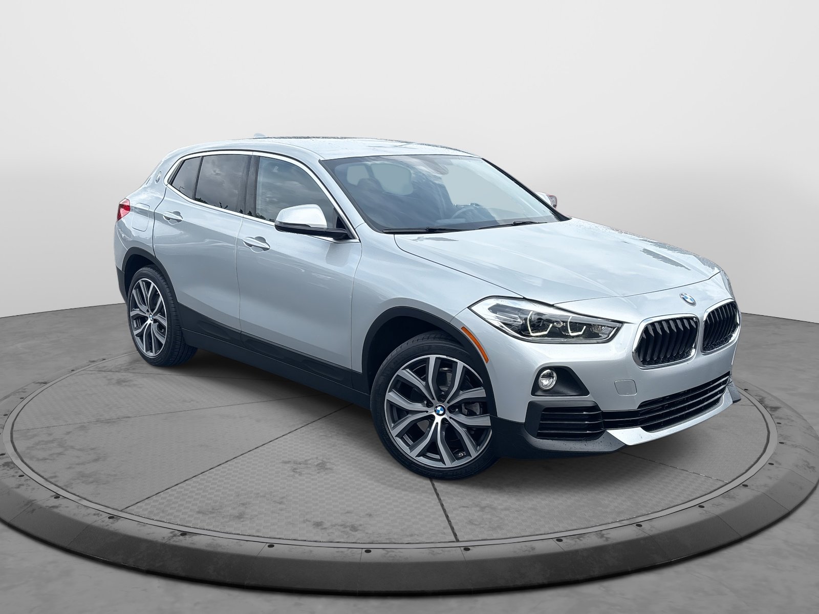 Used 2018 BMW X2 28i with VIN WBXYJ5C30JEF80413 for sale in Franklin, TN