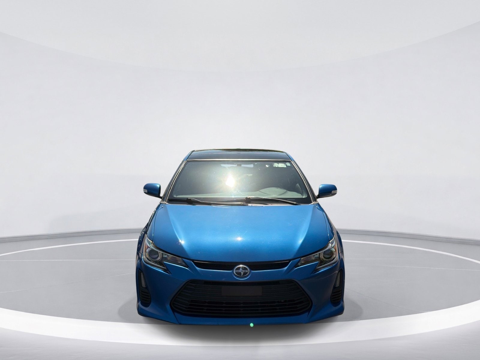 2014 Scion tC photo 2