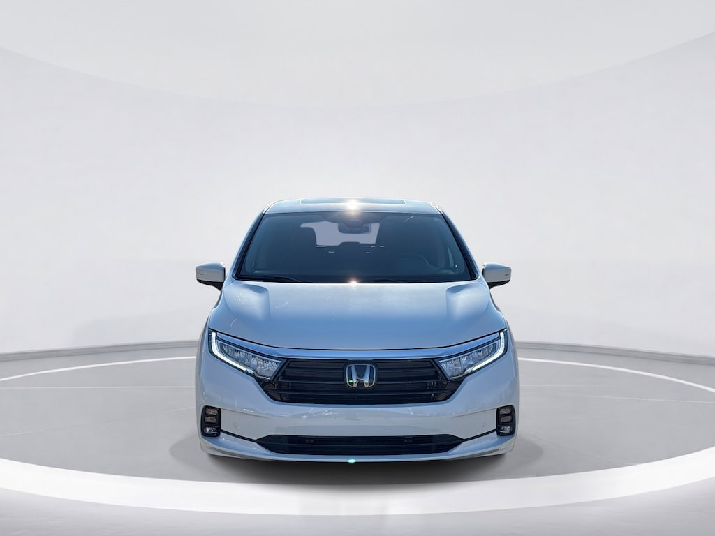 Certified 2023 Honda Odyssey Elite Minivan