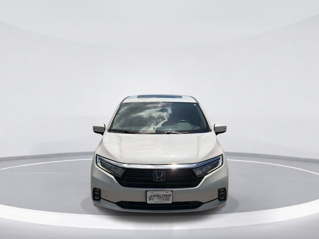Certified 2023 Honda Odyssey Elite Minivan
